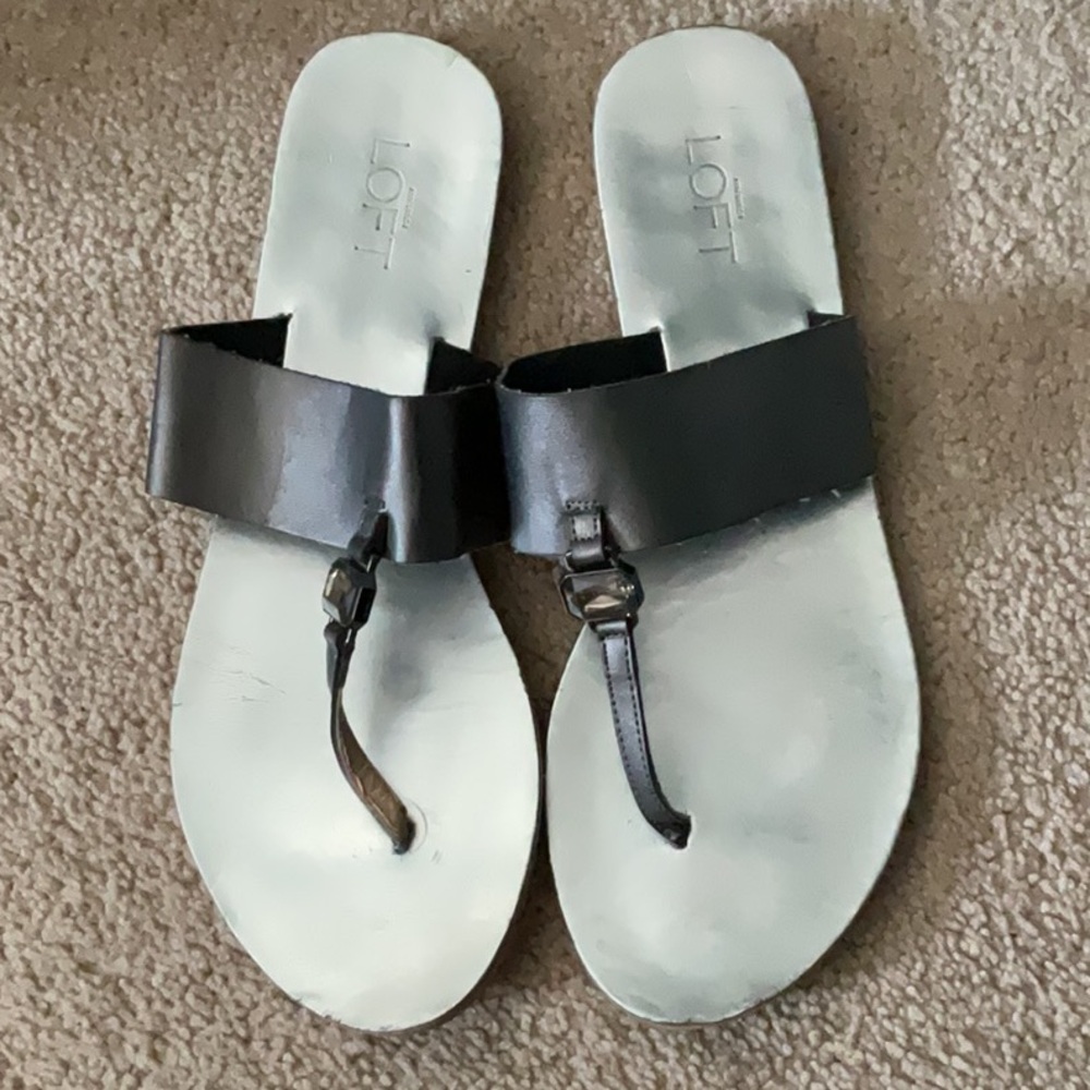 Loft, pewter thong sandals with jewel